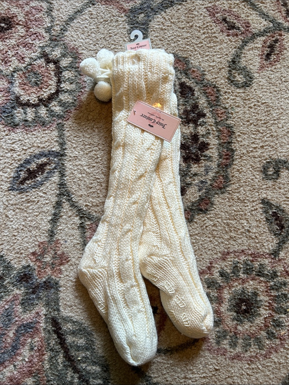NWT Juicy Couture White Cable Knit Slippers